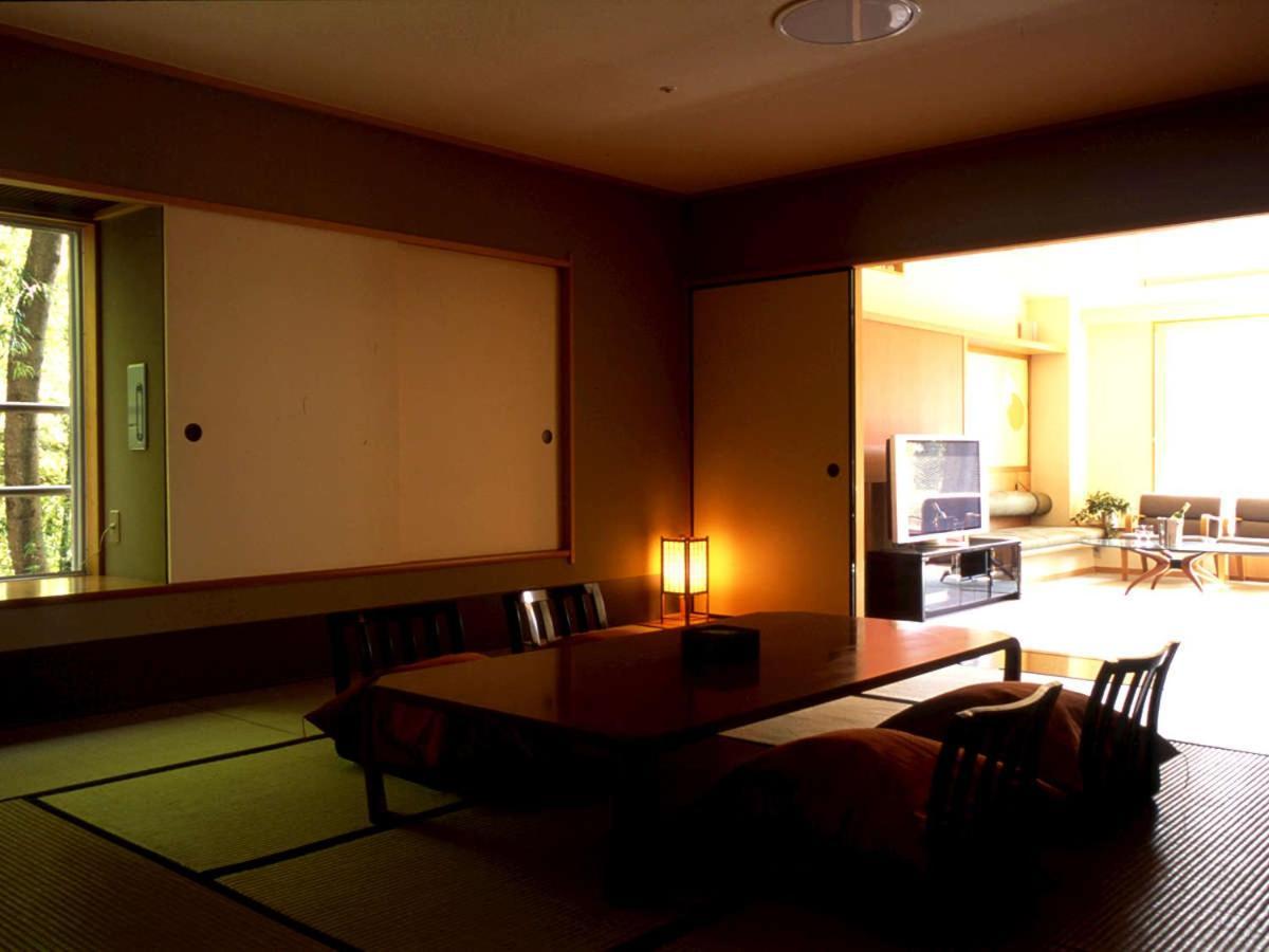Notoya Hotel Komatsu  Eksteriør billede